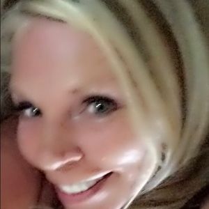 Meet your Posher, Jana